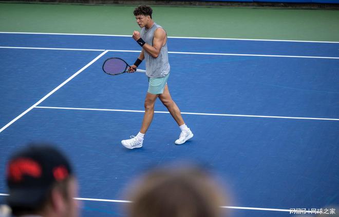 随着赛季的 随着赛季的