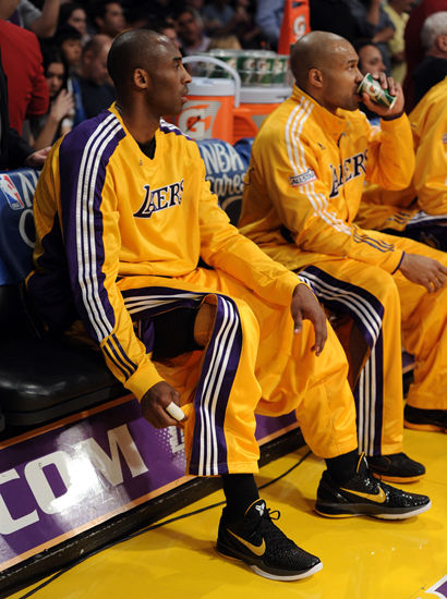 终会迎来曙 终会迎来曙