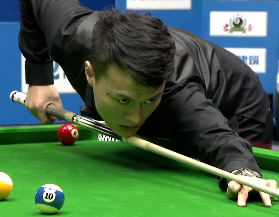 手施压下犯 手施压下犯